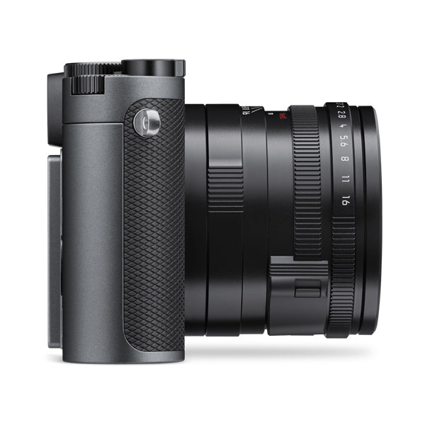 LEICA Q3, metal gray paint finish