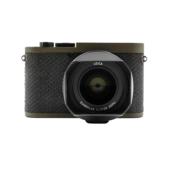 Leica Q2 Reporter