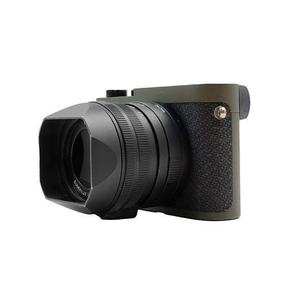 Leica Q2 Reporter