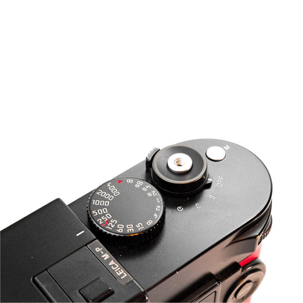 Leica MP 240 ( Red Skin)