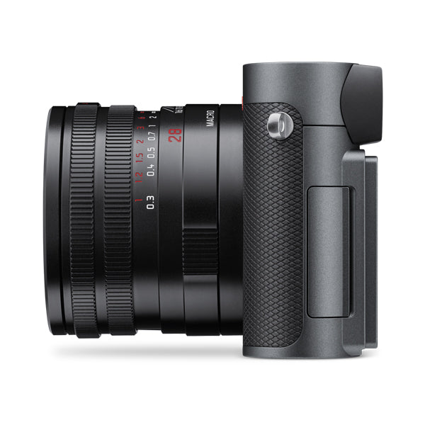 LEICA Q3, metal gray paint finish
