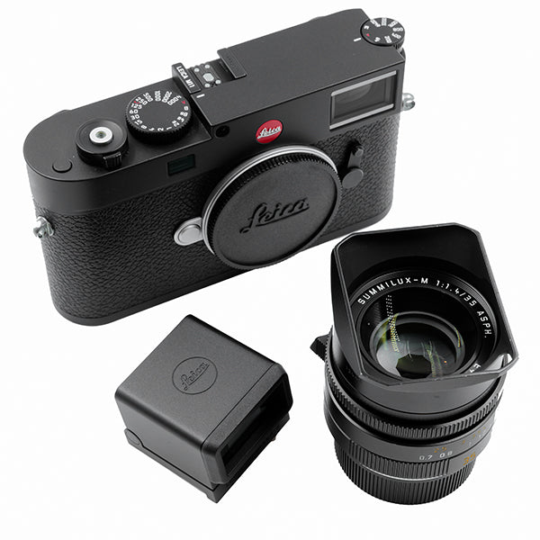 M11 + Summilux 35mm F1.4 + Visoflex